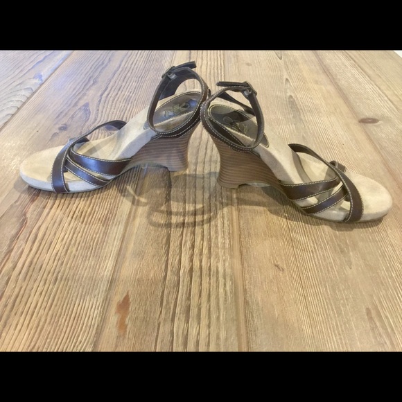 Mia 2 Heeled Sandal - Brown - Picture 3 of 4
